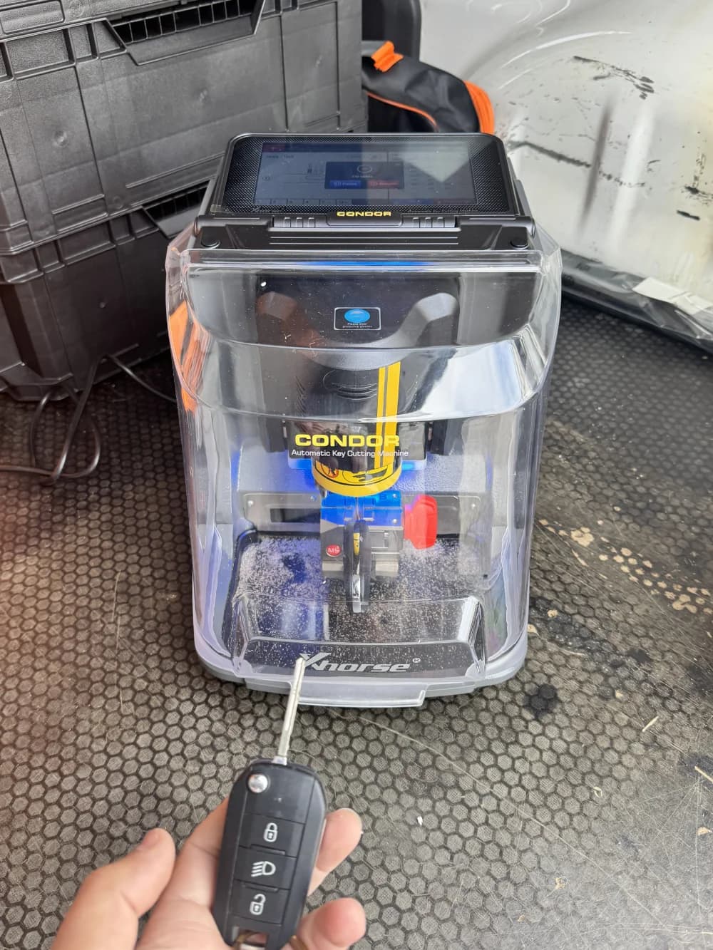 Taillage insert HU83 après décodage avec Condor Mini Plus II