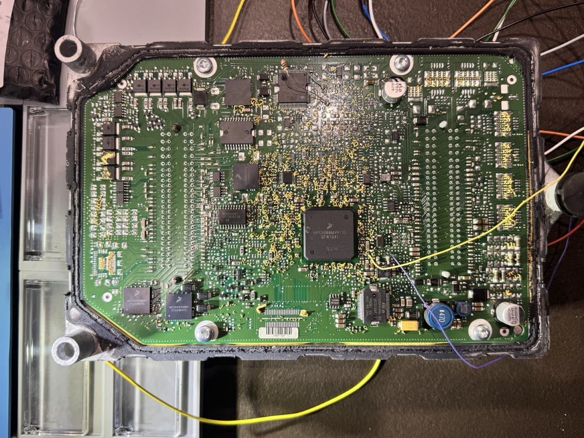 Calculateur Continental GPEC2 pour Dodge Challenger