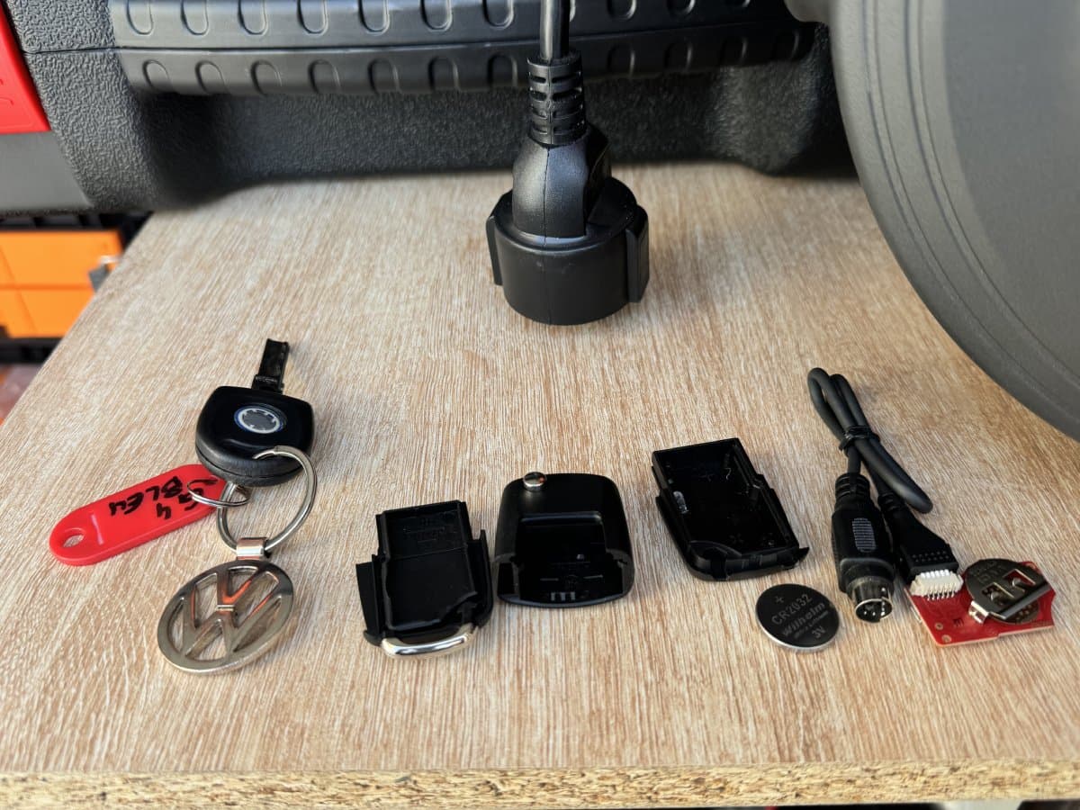 Préparation clé Volkswagen Golf 4 - Clé originale, boîtier et module électronique