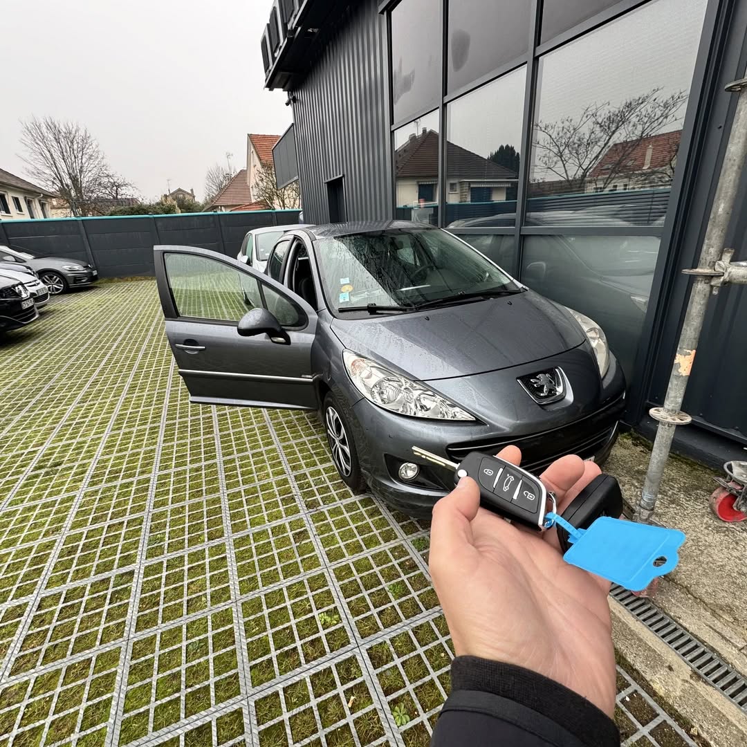 Double Clé Peugeot 207 2006-2012